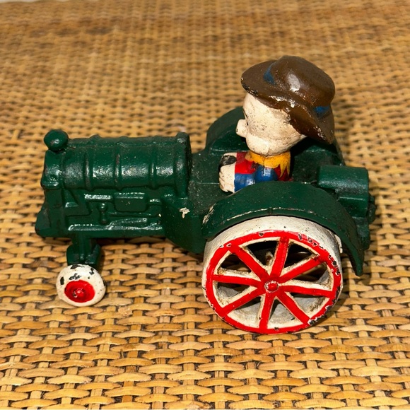 Vintage Looney Tunes Porky Pig Green Tractor 3” Tall Cast Iron Country Figurine - Picture 7 of 12